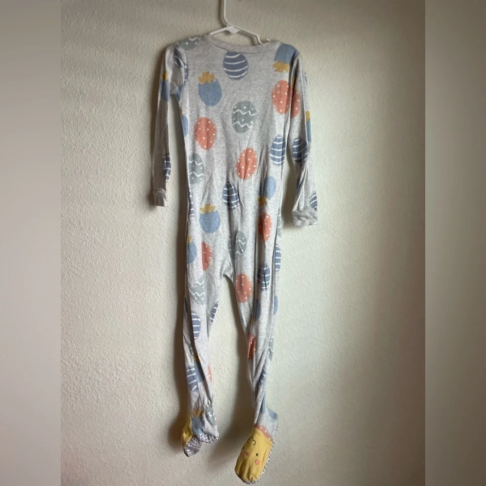 Carter's Gray with Easter Eggs multi color Footed One Piece pajama size 5T